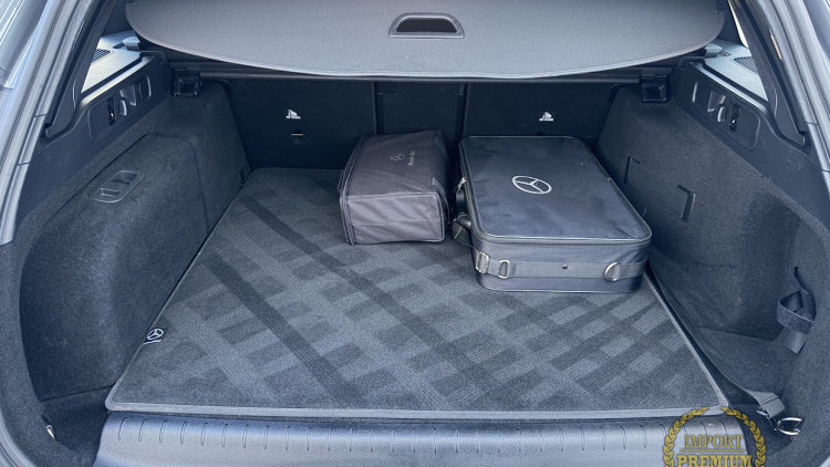 Mercedes-Benz Classe C 300 e T AMG LINE + PACK NIGHT FULL
