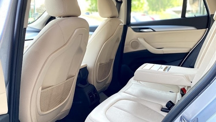 BMW S&eacute;rie X - X1 16d sDrive Muitos Extras