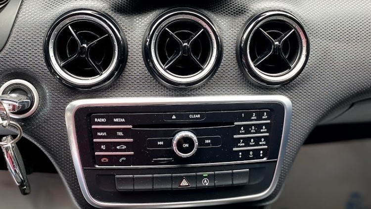 Mercedes-Benz Classe A 180 d Style 2016