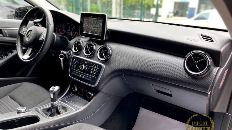 Mercedes-Benz Classe A 180 d Style 2016