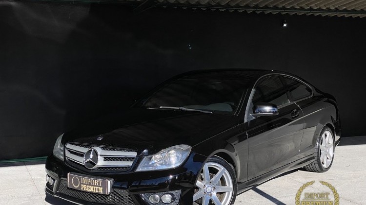 Mercedes-Benz Classe C 180 CGI AMG