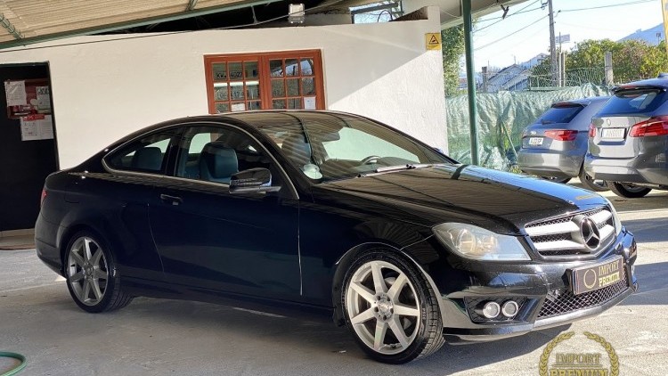 Mercedes-Benz Classe C 180 CGI AMG