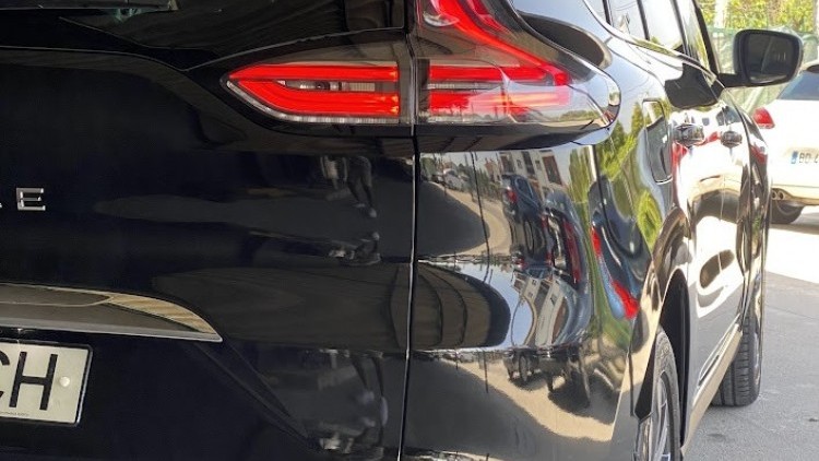 Renault Espace 1.6 DCi Initiale Paris