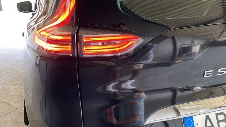 Renault Espace 1.6 DCi Initiale Paris