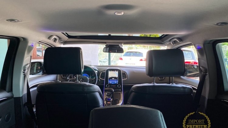 Renault Espace 1.6 DCi Initiale Paris