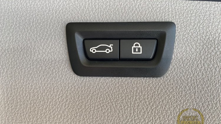 BMW S&eacute;rie 3 - 318 da Touring Extras PACK M