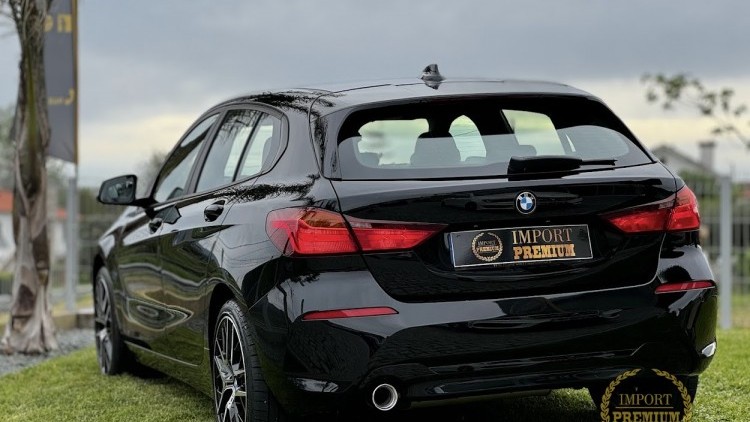 BMW S&eacute;rie 1 - 116 d Sport